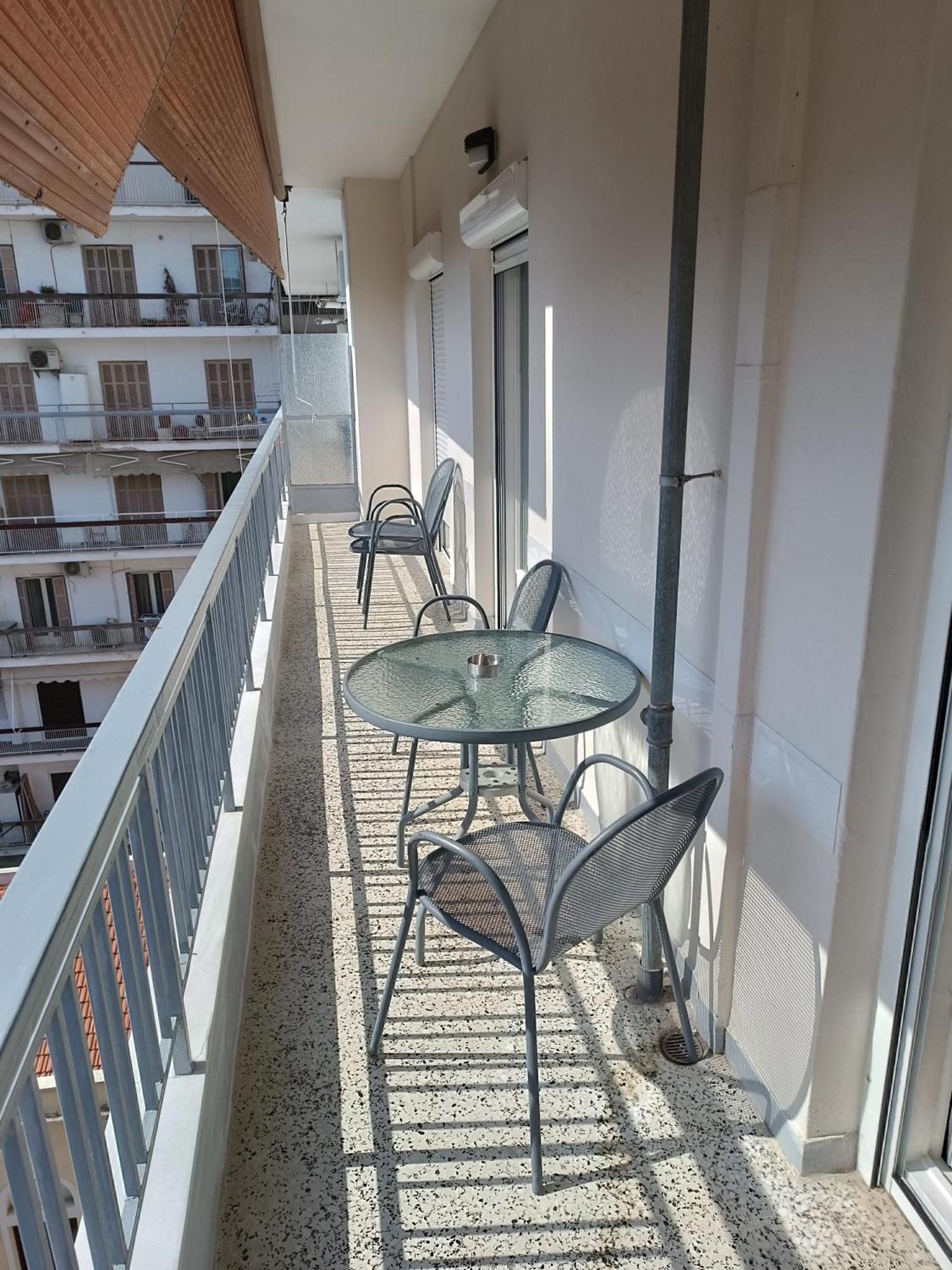 Lilioum Apartment Thessaloniki Buitenkant foto
